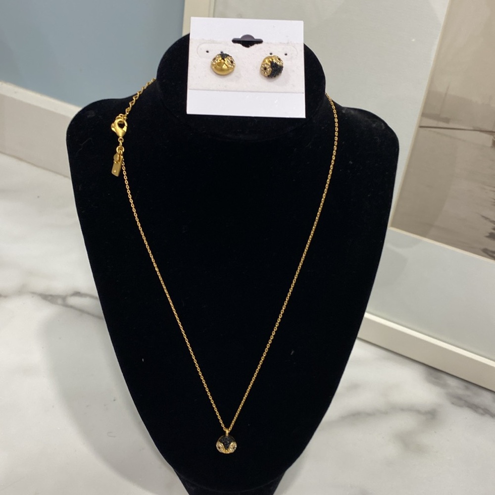 Whimsical Kate Spade Luxe Penguin Necklace & Earrings Set – Coquette - Picture 3 of 13